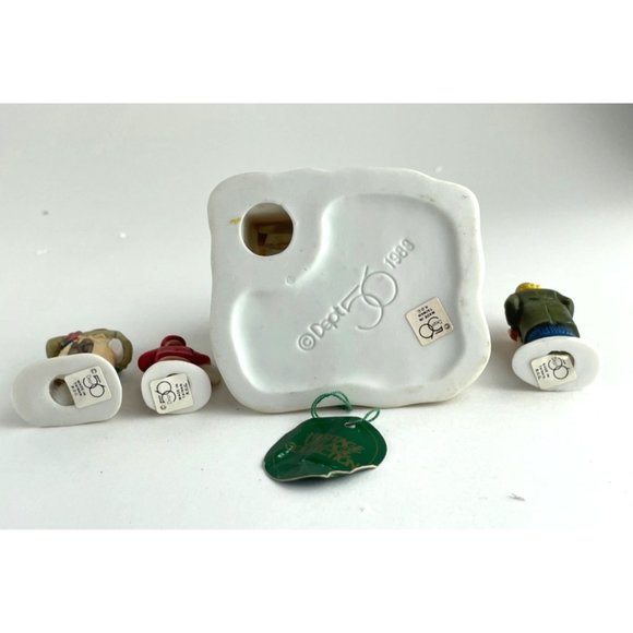 Christmas - DEPT. 56 - CITY NEWS STAND - Original Box - Picture 3 of 6